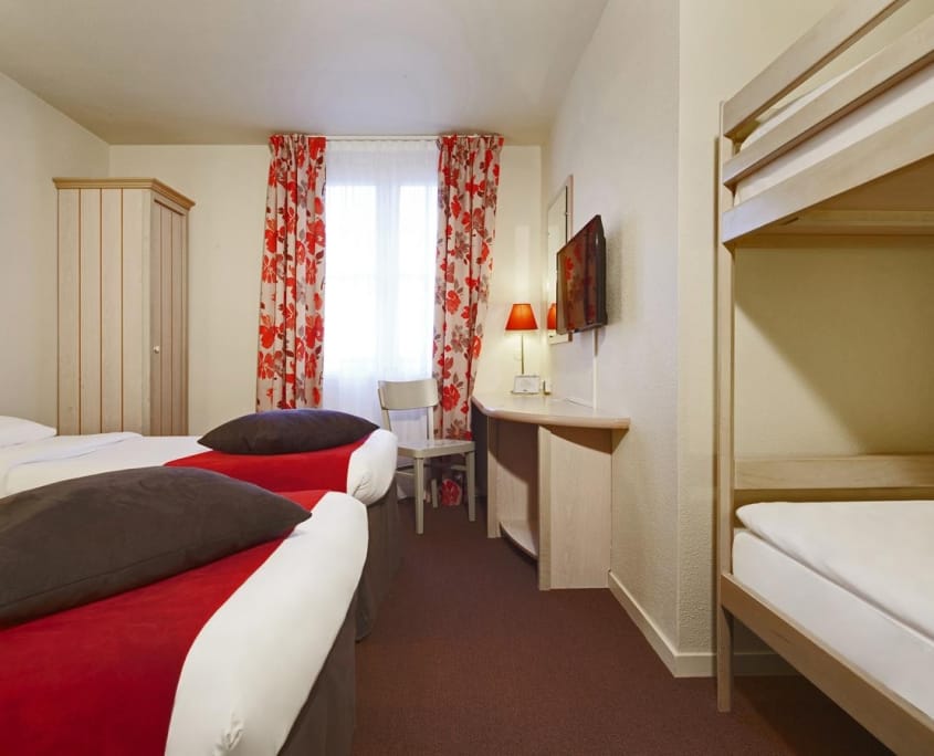 Campanile Val de France