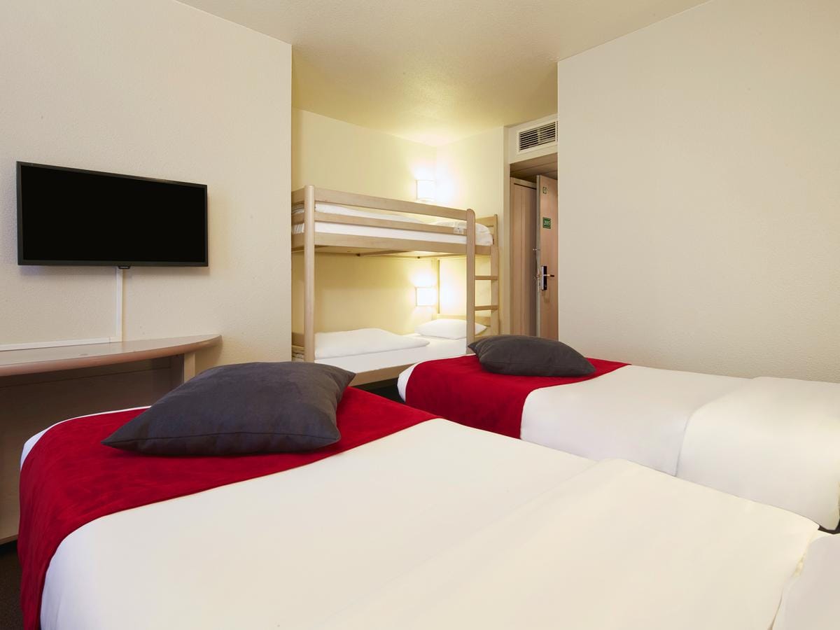 Campanile Val de France